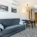 La Azur Апартаменты Торевьиа