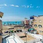 La Azur Апартаменты Торевьиа